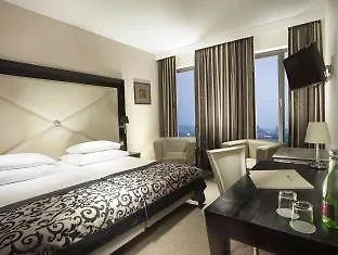 Elephant Design Hotel 4*